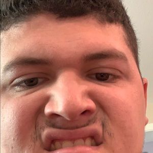 Meet your Posher, Zachary